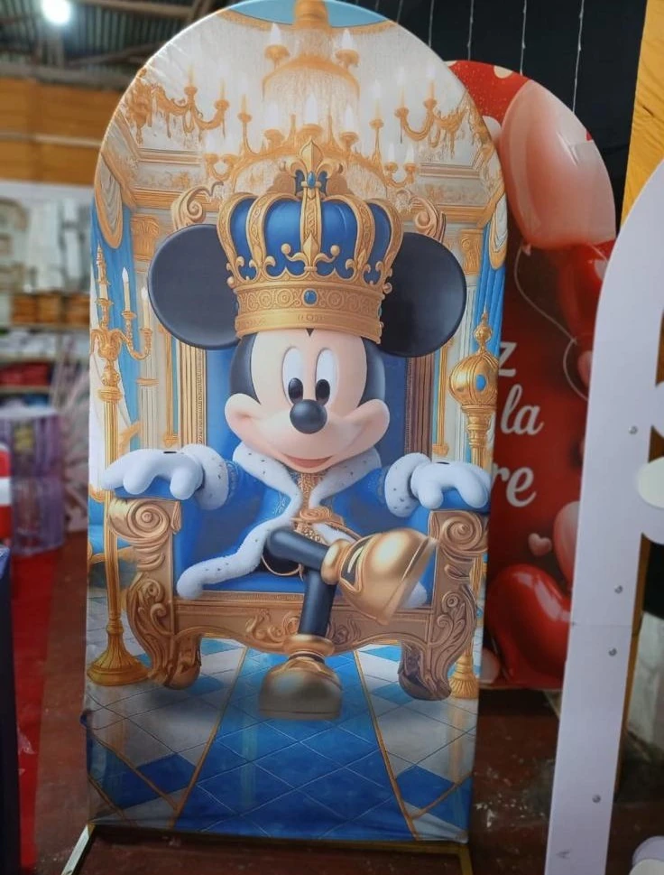 Panel infantil azul y dorado de estilo clásico